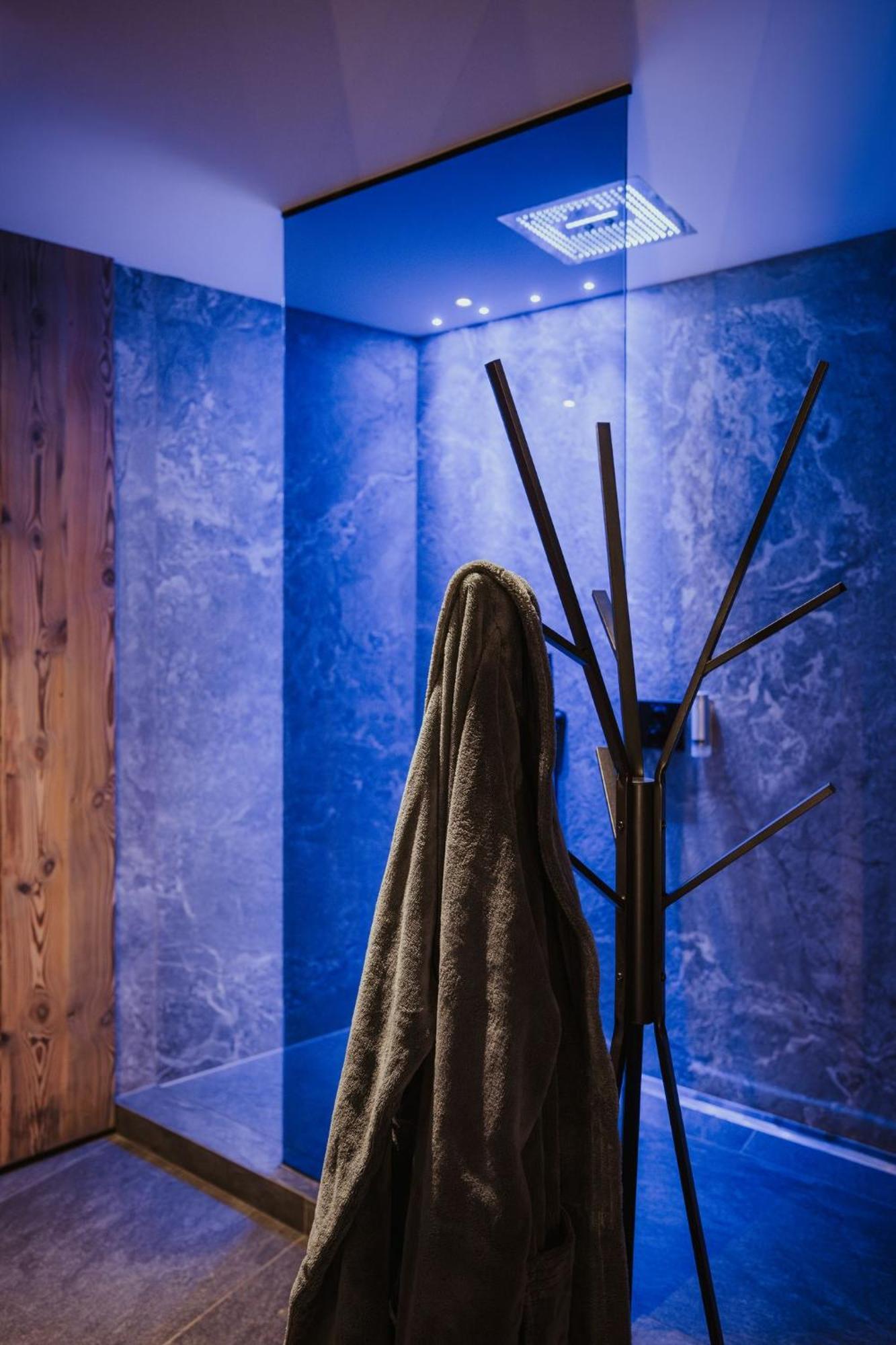 Luxury Chalet P Ortisei Extérieur photo