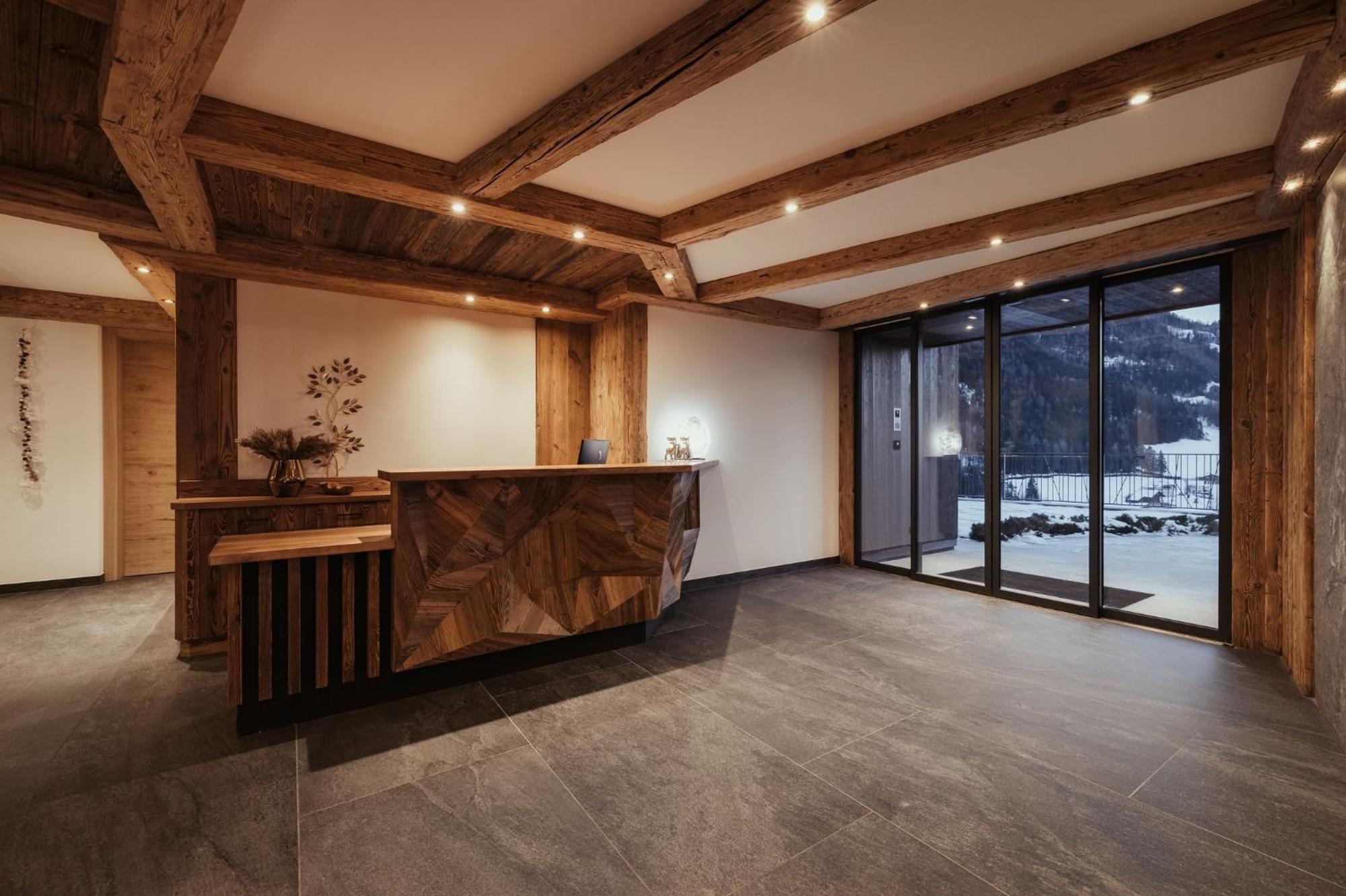 Luxury Chalet P Ortisei Extérieur photo