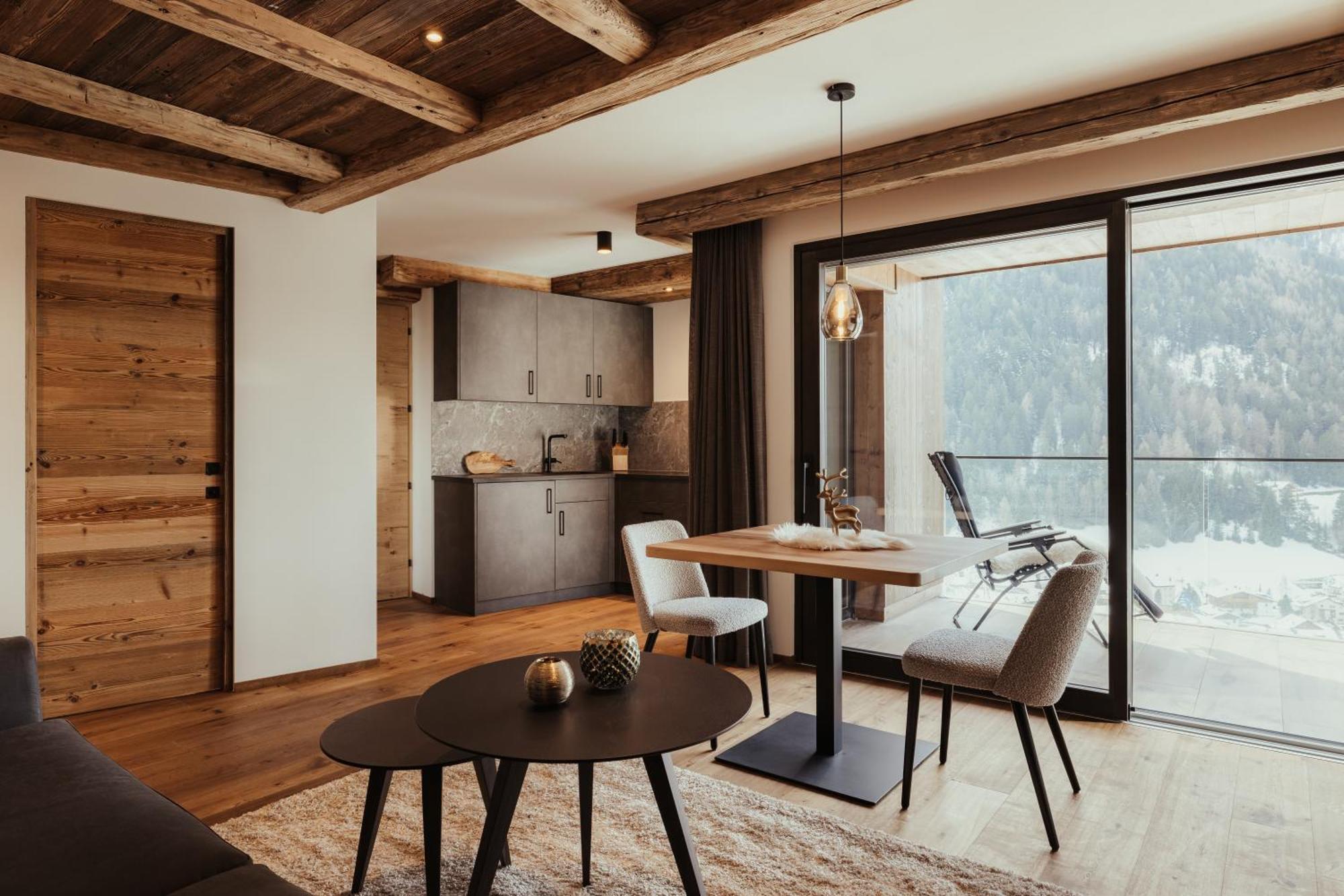 Luxury Chalet P Ortisei Extérieur photo