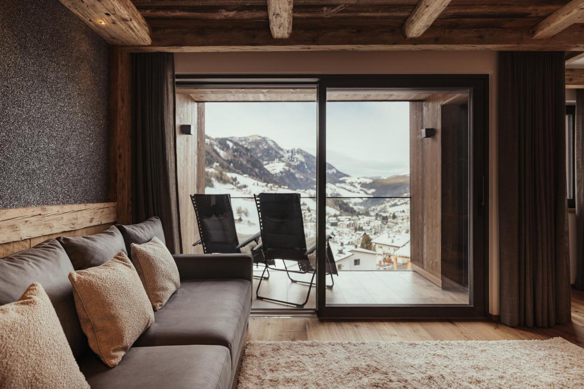 Luxury Chalet P Ortisei Extérieur photo